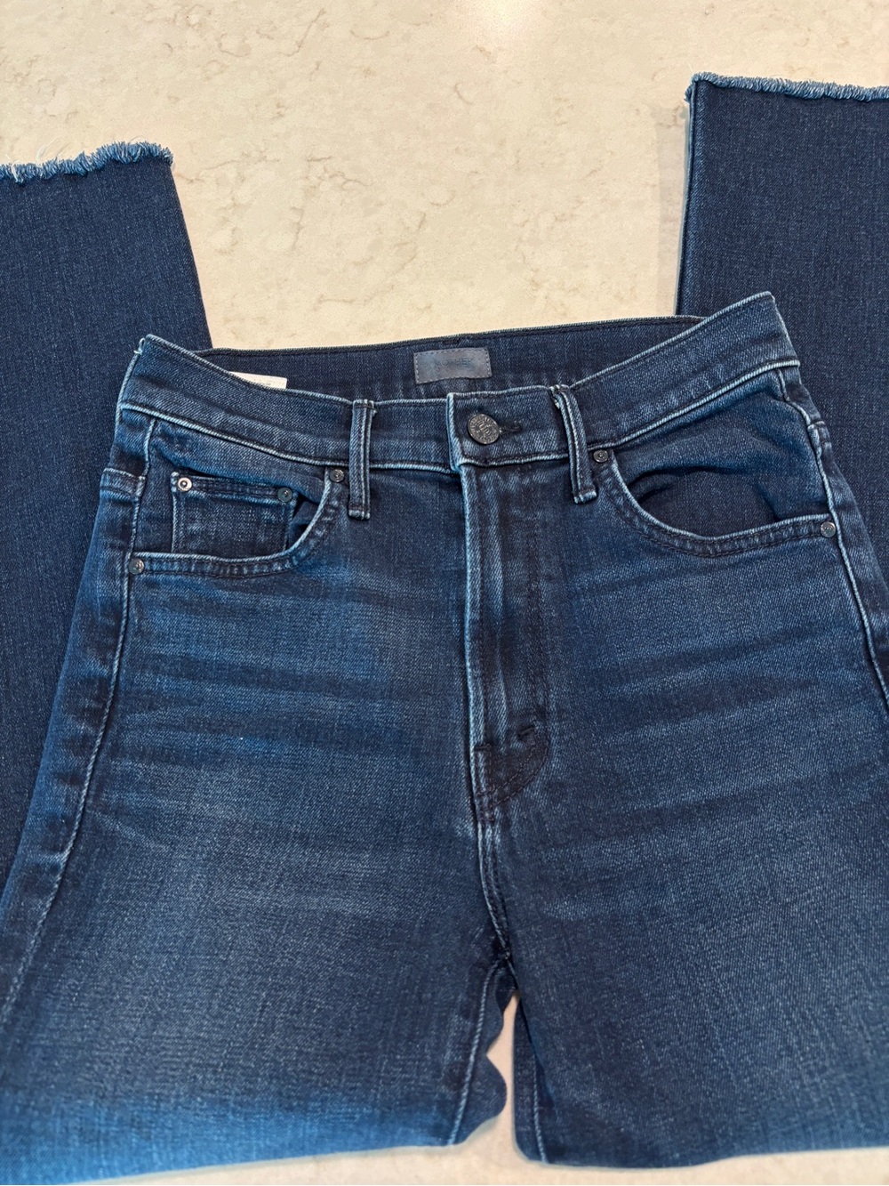 Mother Dark Wash Straight Leg Jeans with Frayed Hem like new size 26 - Picture 4 of 11